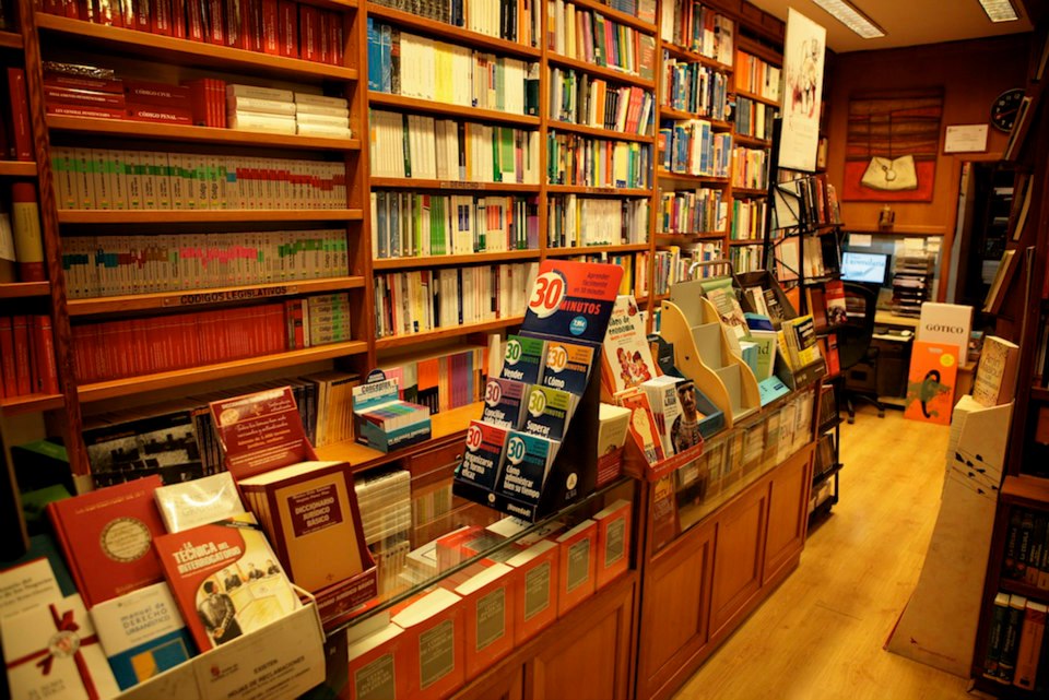 Librería Universitaria León